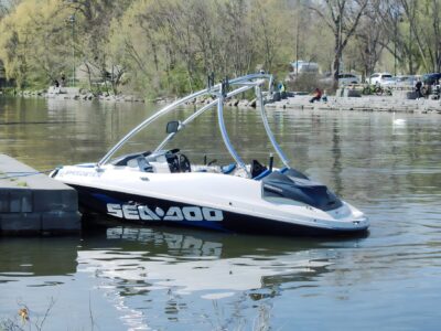 Performance Jetboat Rentals - Can Deliver to: Toronto / Mississauga / Sarnia / Barrie, & More
