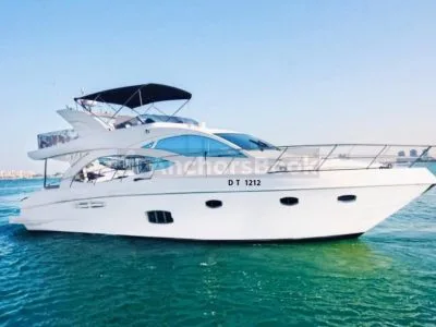 Private Boat Rental – Majesty 56ft Yacht in Dubai – 25PAX