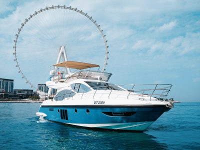 Dubai 50 ft Azimut Luxury Yacht - 12PAX
