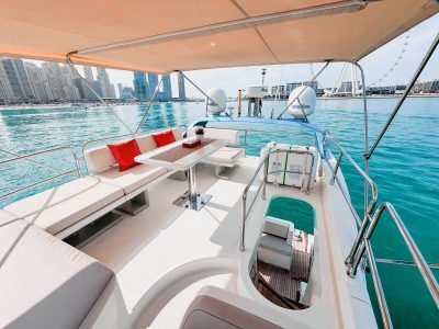 Dubai 50 ft Azimut Luxury Yacht - 12PAX