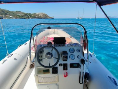 Elegant & Powerful Charter in Milazzo, Italy | GOMMONE BSC 65