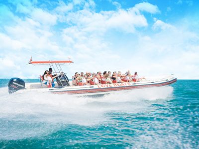 Private Group Speed Boats Tour Adventure in Atlantis and Burj AL Arab