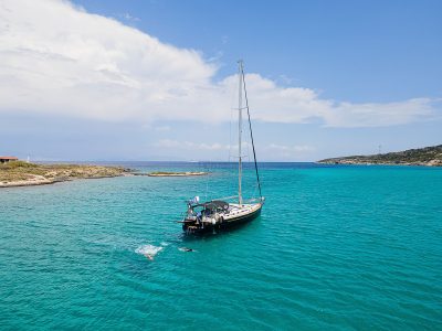 5 hour Private luxury sunset sailing cruise in Athenian Riviera with light dinner