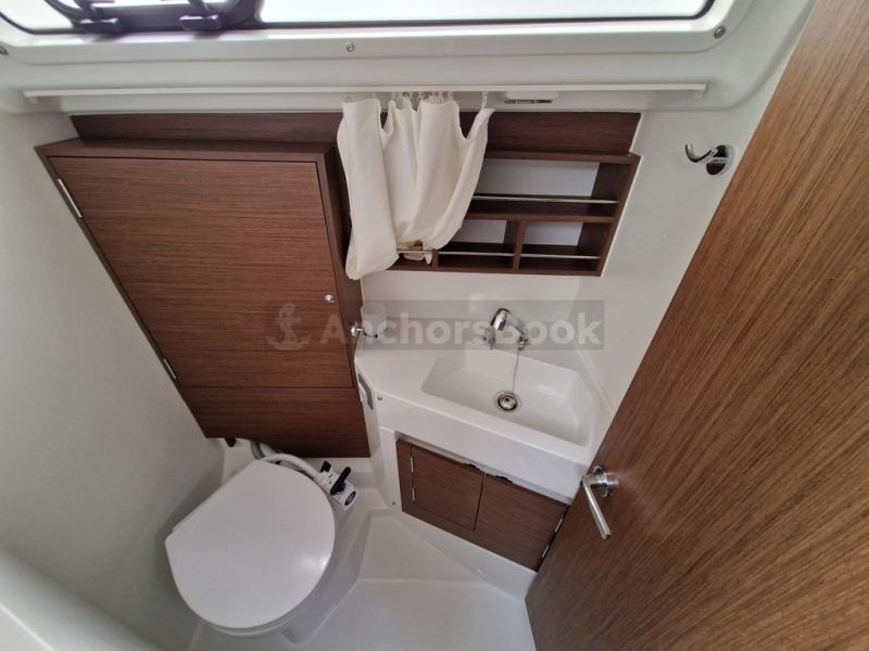 Beneteau Oceanis 34.1 Full Week Charter - In Medulin, Croatia