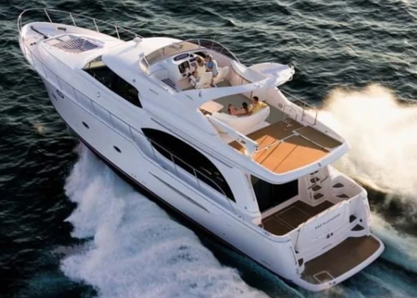 Yachts Fitting Up To 25 Guests