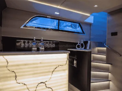 AnchorsBook Fleet: Vogue Luxury Yacht Rental - Hatteras 64ft (22PAX)