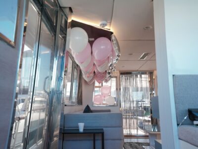 Premium Luxury 3-6 Hour Birthday Party 100ft Yacht With Cake, Decorations & Assorted Drinks Included – Dinner Optional – (Up to 50PAX) | AnchorsBook Photo 2-4 Hour Birthday Party Package - 64ft Yacht With Cake And Decorations Included