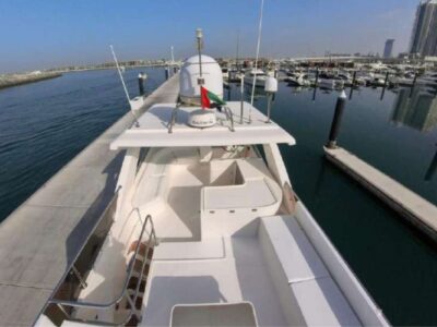 Dubai Private 65ft Yacht For Up To 22 Guests