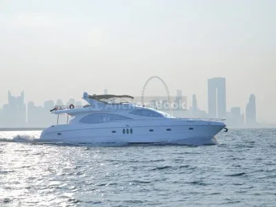 3-6 Hour Birthday Party 88ft Yacht With Jacuzzi, Cake, Decorations & Drinks Included