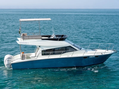 3-5 Hour Birthday Party 40ft Yacht - Includes: 🎂Cake, 🎈Decorations, Unlimited Soft Drinks
