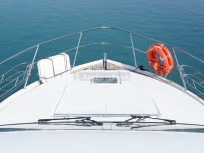 3-5 Hour Birthday Party 56ft 24PAX L Yacht - Includes: 🎂Cake, 🎈Decorations, 🥂Unlimited Alcohol & Soft Drinks