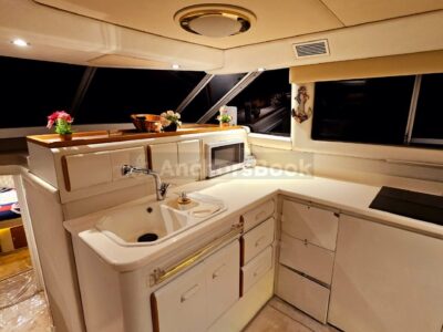 Rhythm 58ft Yacht For Up To 25 Guests
