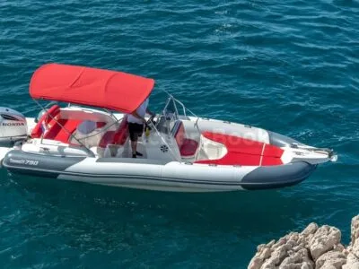 Marlin 790 Dynamic Rental in Trogir – Perfect RIB for Adriatic Island Adventures