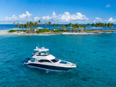 55ft Sea Ray J Yacht Charter – Luxury Cruise with Jet Ski & Water Toys | Nassau