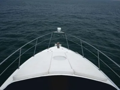2-4 Hours Birthday Party 46ft Yacht With Cake, Decorations & Assorted Soft Drinks Included – Dinner Optional – (Up to 12PAX)