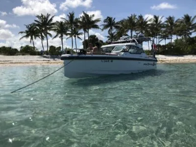 Palm Beach Luxury Day Boat Cruises - 2016 Axopar