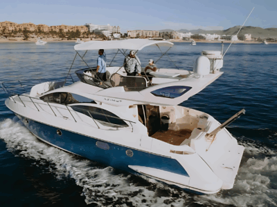 Private Yacht Charter in Cabo San Lucas – Cruise to The Arch