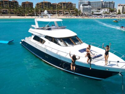 Cabo Yacht: Mexican Food, Premium Open Bar & Ocean Adventures