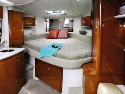 Florida Boat Rental & Yacht Charter | AnchorsBook Photo South Beach Miami, Fl Fun & Affordable 34ft