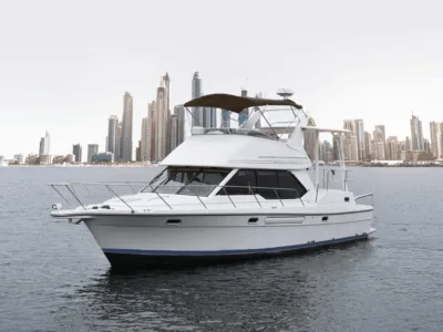 2-6 Hour Birthday Party 40ft Yacht With Cake, Decorations & Drinks Included – Dinner Optional – (Up to 12PAX)