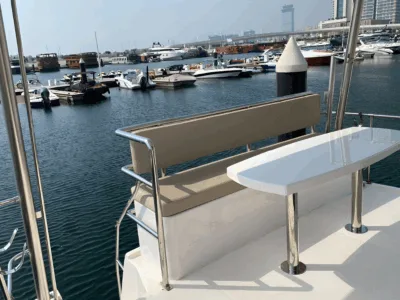 2-6 Hour Birthday Party 40ft Yacht With Cake, Decorations & Drinks Included – Dinner Optional – (Up to 12PAX)