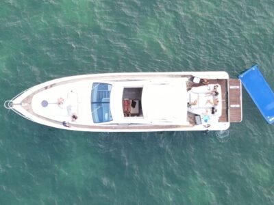 LIFE IS GREAT 62s AZIMUT