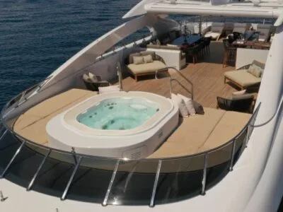 Oasis tour cruises - charter Mado Yacht