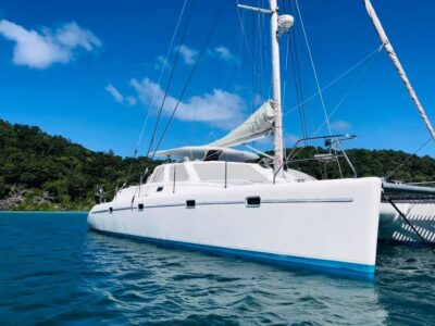 Luxury Overnight & Weekly Catamaran Charter in Fiji | Voyage Norseman 430