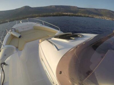B27 Offshore Private RIB Rental in Croatia – Fast, Stylish & Comfortable Coastal Cruising