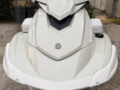 Fun 3 seater Yamaha Jet ski Rental in Florida