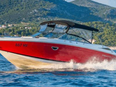 Cobalt Bowrider in Croatia | Spacious, Fast & Perfect for Island Hopping