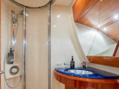 Monaco Boat Rental & Yacht Charter | AnchorsBook Photo Monaco: Azimut 50 Private Luxury Charter with Crew & Panoramic Flybridge
