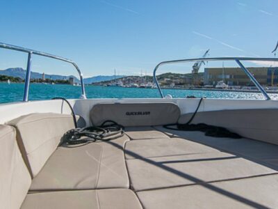 Quicksilver Activ 805 Open | Private Luxury Day Cruiser with Cabin & Sundeck – Trogir & Split