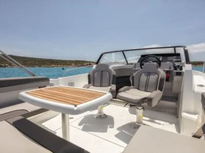 Premium Ibiza Day Boat – Comfort, Power & Dual Sundecks | Cap Camarat 7.5 WA