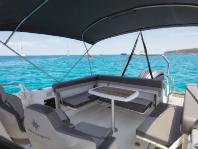 Premium Ibiza Day Boat – Comfort, Power & Dual Sundecks | Cap Camarat 7.5 WA