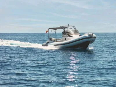 Ibiza: Kardis Mojito 30 – Sporty RIB with Dual Sundecks & Cabin