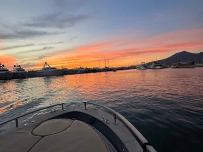 Luxury Esposito Yacht Experience with Skipper in Salerno & Amalfi Coast