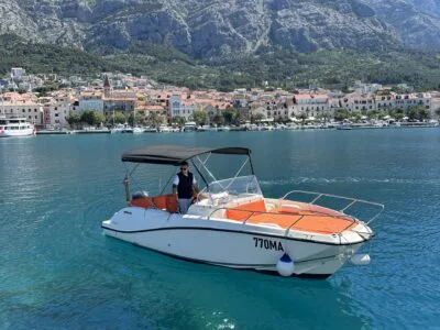 Private Quicksilver 675 Sundeck Charter in Makarska | Coastal Cruise & Island Hopping
