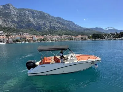 Private Quicksilver 675 Sundeck Charter in Makarska | Coastal Cruise & Island Hopping