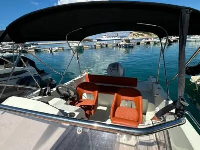 Private Quicksilver 675 Sundeck Charter in Makarska | Coastal Cruise & Island Hopping