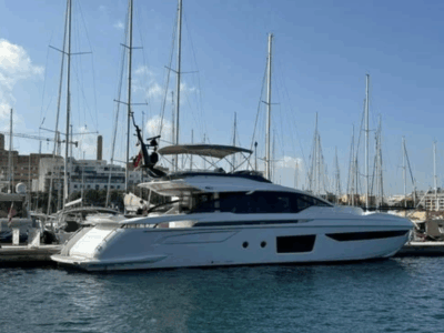 Malta: 80Ft AZIMUT S8 Superyacht Experience – Sleek Performance & Ultimate Luxury
