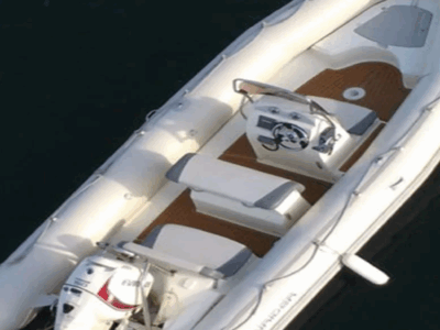 Malta: BOMBARD 650 RIB – Compact & Fun Private Boat Charter for 8 Guests