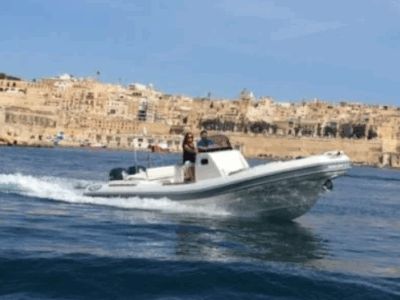 Malta: BOMBARD 650 RIB – Compact & Fun Private Boat Charter for 8 Guests