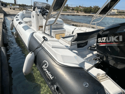Malta: Discover Hidden Coves & Crystal Waters on a Ranieri 23 RIB