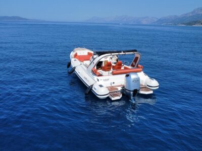 Private Aquamax B-27F Boat Rental in Makarska, Croatia | Perfect for Island Hopping & Coastal Cruises