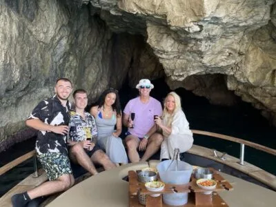Luxury Esposito Yacht Experience with Skipper in Salerno & Amalfi Coast