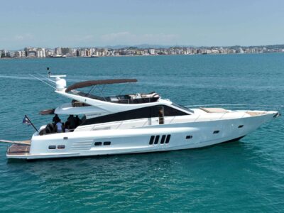 Premium Mazarin 72Ft Motor Yacht Charter for Exclusive Sarandë Cruises