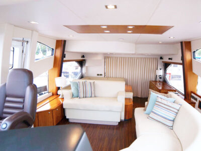 Cruise Singapore in Style Aboard Eagle Wings 2 – 60ft Sunseeker Experience