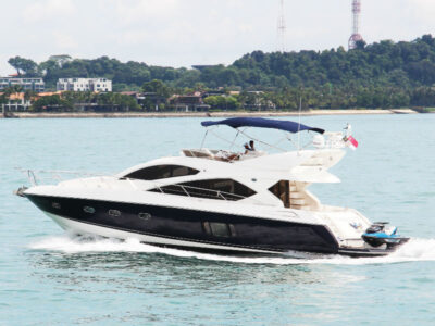 Cruise Singapore in Style Aboard Eagle Wings 2 – 60ft Sunseeker Experience