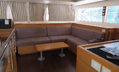 Lagoon 450 Sailing Catamaran in Singapore with Spacious Decks